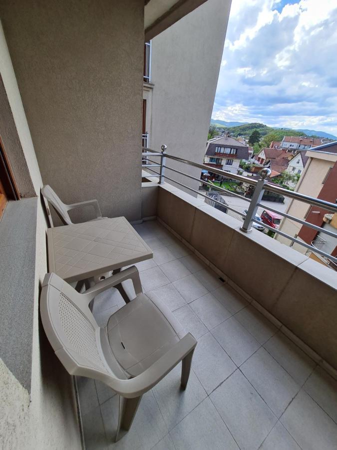 Apartman Esperanza Vrnjačka Banja Kültér fotó